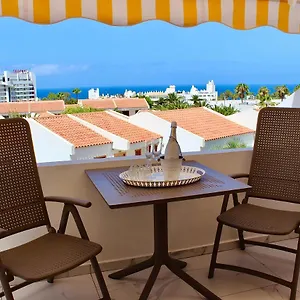 Garden Premium - Full Seaview Apartment